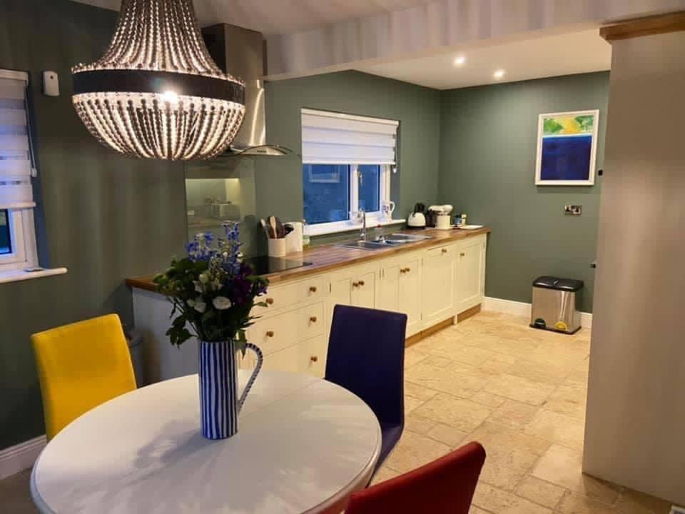Mounvaud Lodge Stradbally  外观 照片